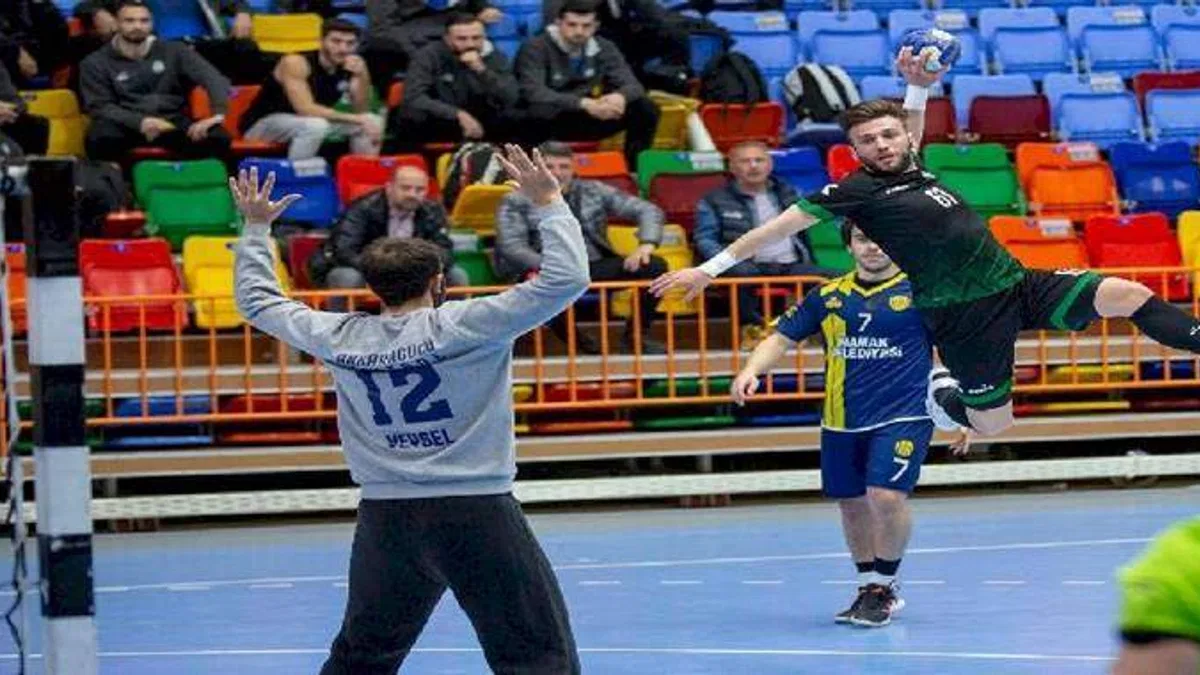 Sakarya hentbol sezonunu Ankara’da tamamlıyor