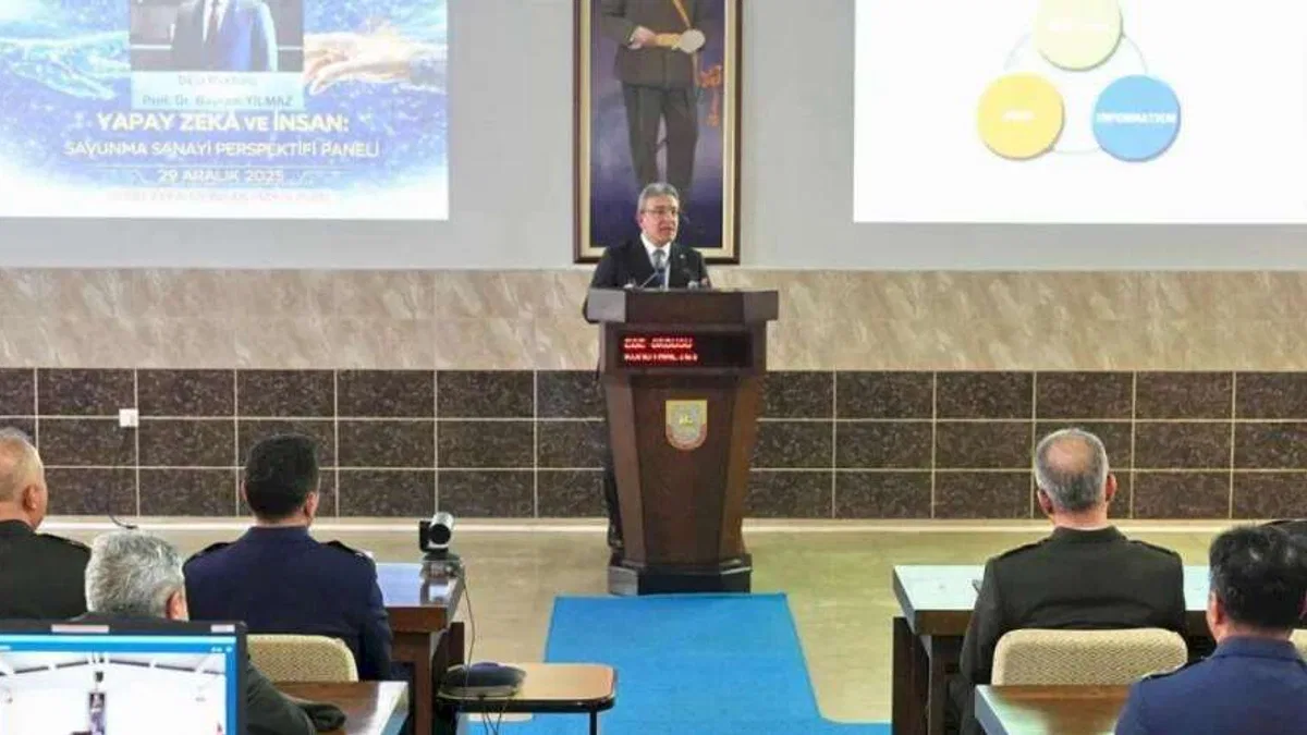 Ege Ordusu ve DEÜ’den “Yapay Zekâ ve İnsan” paneli