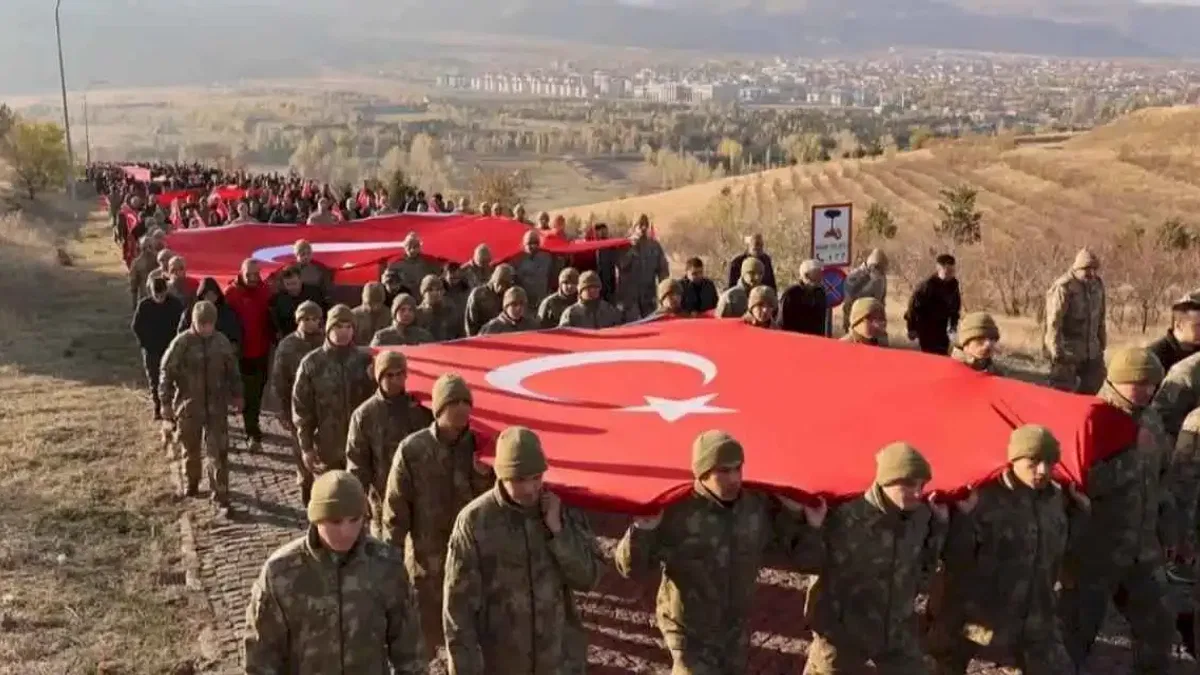 Erzurum’da Aziziye Destanı 148 yıl sonra dualarla anıldı