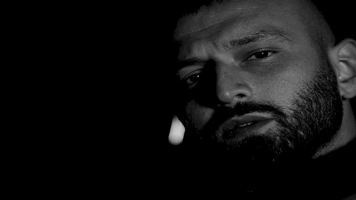 Başarılı Rapçi Anıl Eroğlu'dan Yeni Şarkı: "Zaman Geçer"