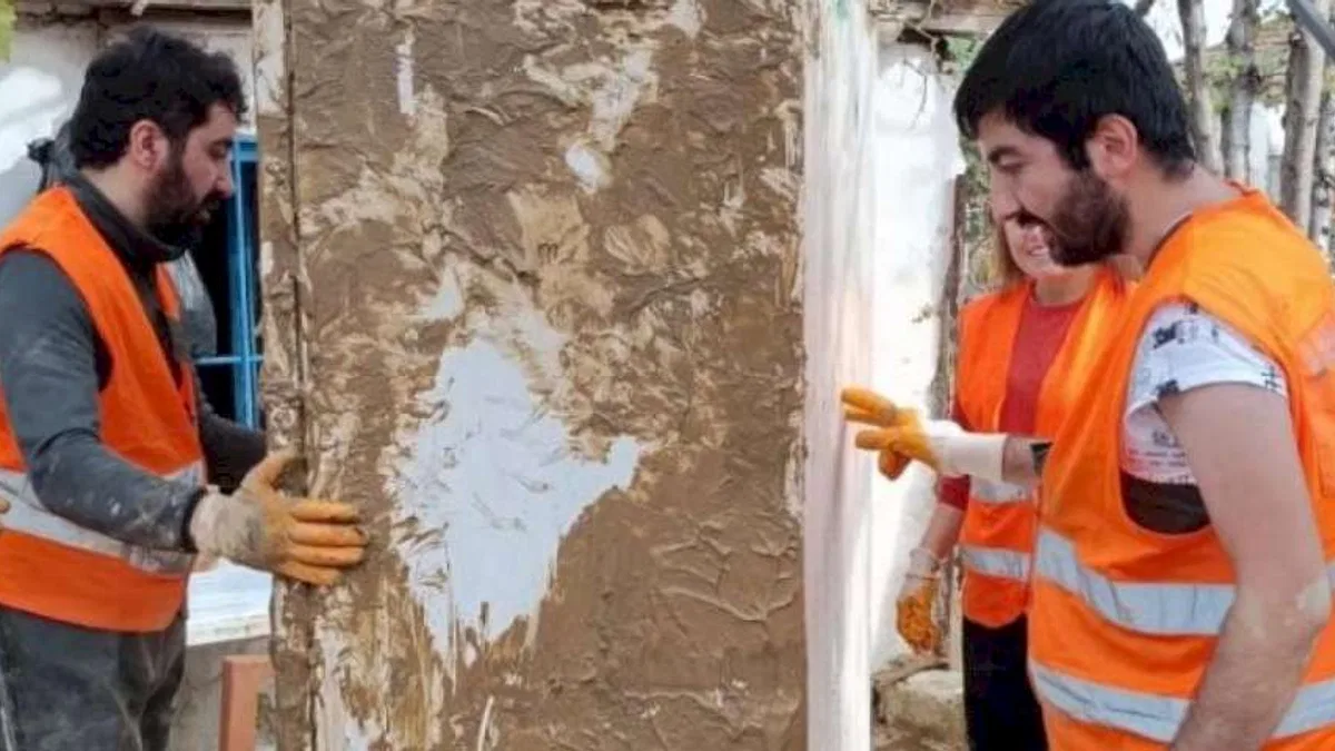 Aydın'da AFAD gönüllüleri yaraları sarıyor