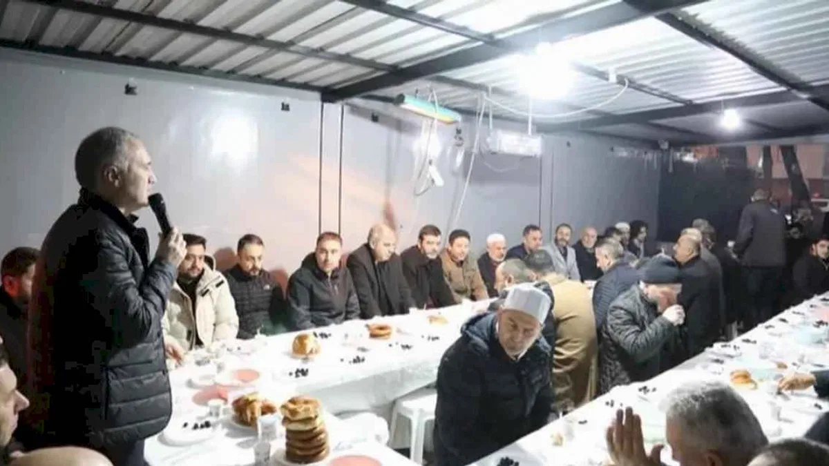 Bursa İnegöl'de yine Cuma, yine bereketli sofrada buluşuldu