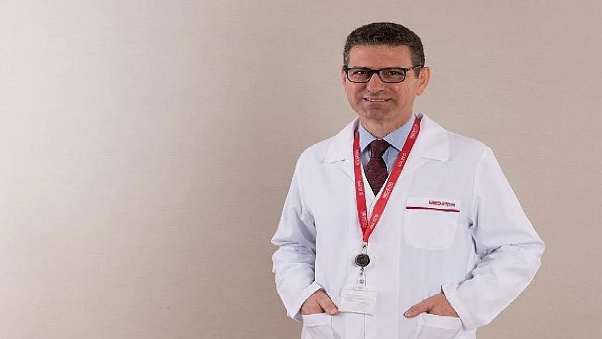 Geçmeyen Omurga Ağrılarınız Varsa…