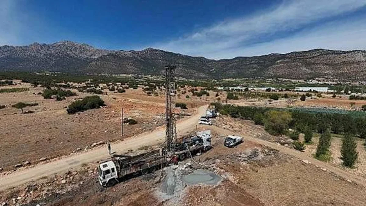 Kırsal mahallelerin içme suyu sorunları çözülüyor