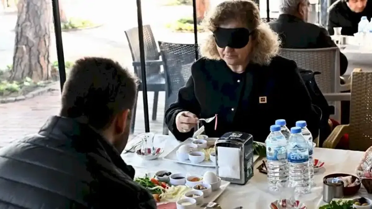 Antalya Muratpaşa’dan ‘Beyaz Baston’ farkındalığı