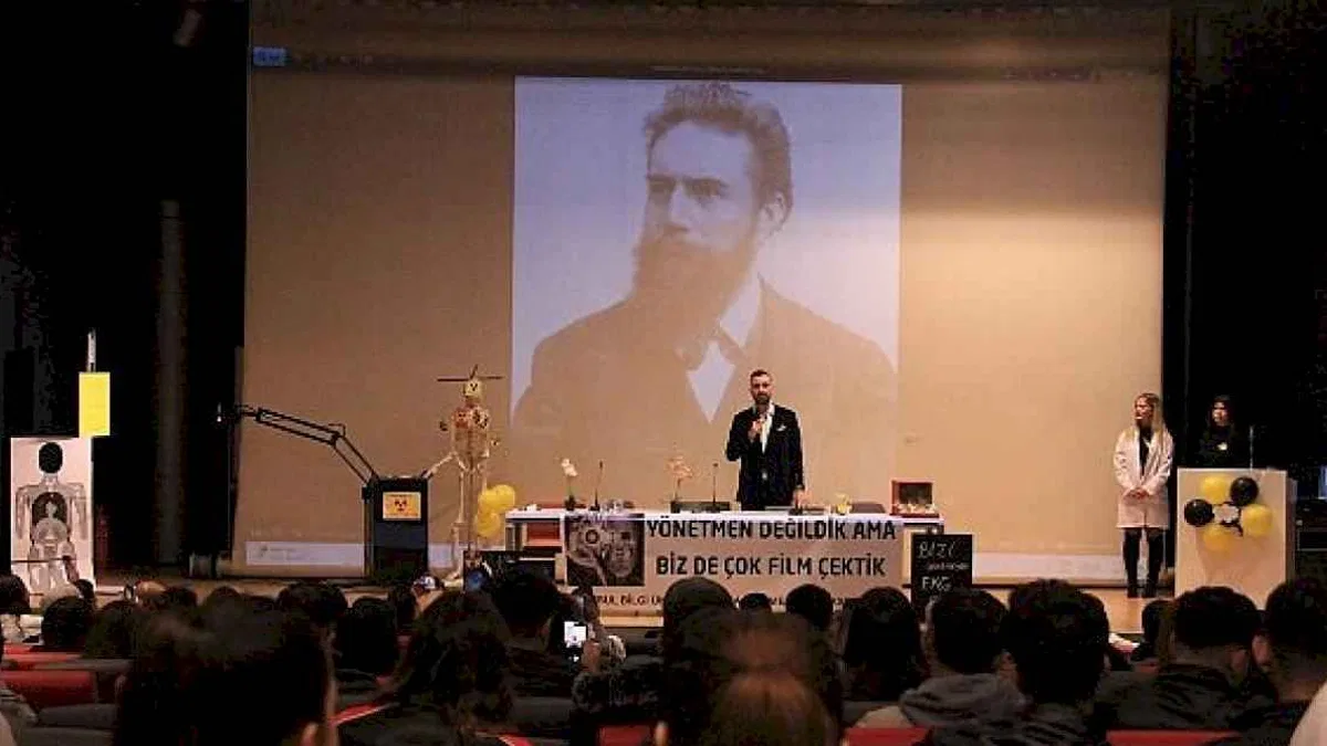 İstanbul Bilgi Üniversitesi'nden Dünya Radyoloji Günü kutlaması