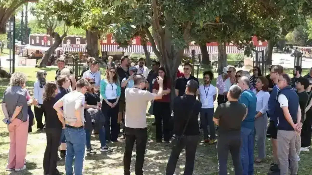 Antalya Büyükşehir’den kentsel ormancılıkta uluslararası tanıtım