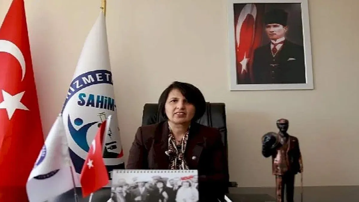 SAHİM-SEN'den Memur Maaş Zammı Değerlendirmesi: ''Taban Aylığı Arasındaki Uçurum Aynı Kurumda Hizmet Verenleri Ayrıştıracak!''