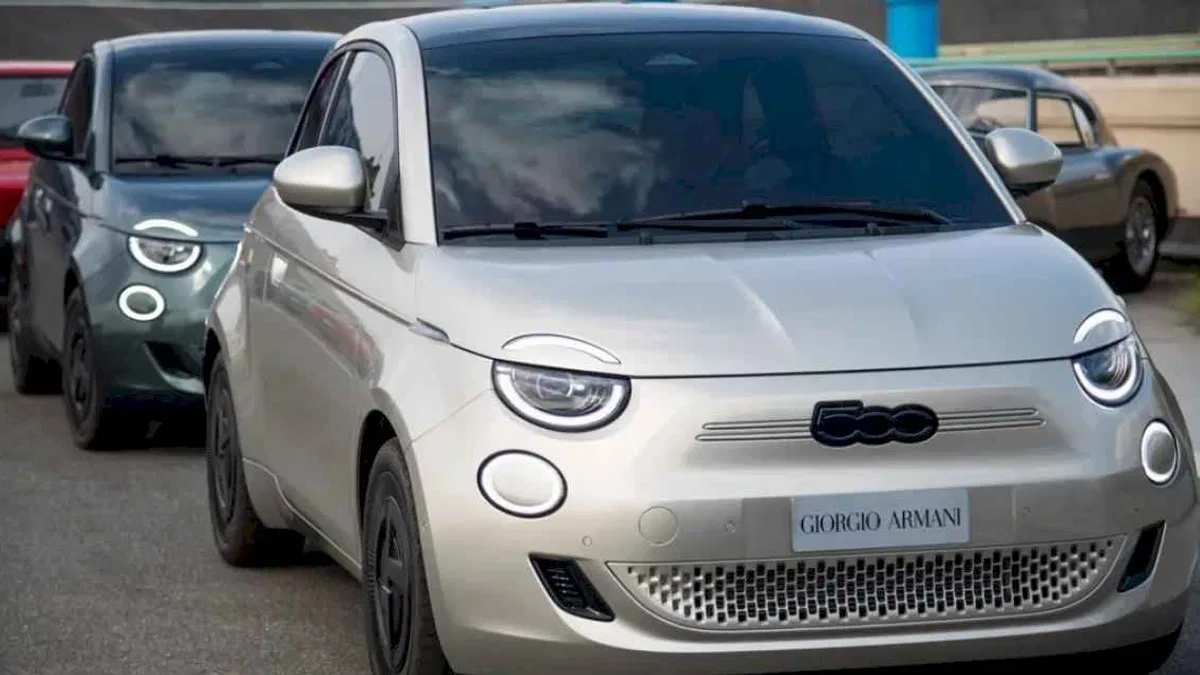 FIAT ve Giorgio Armani'den etkileyici iş birliği:  FIAT 500e Giorgio Armani