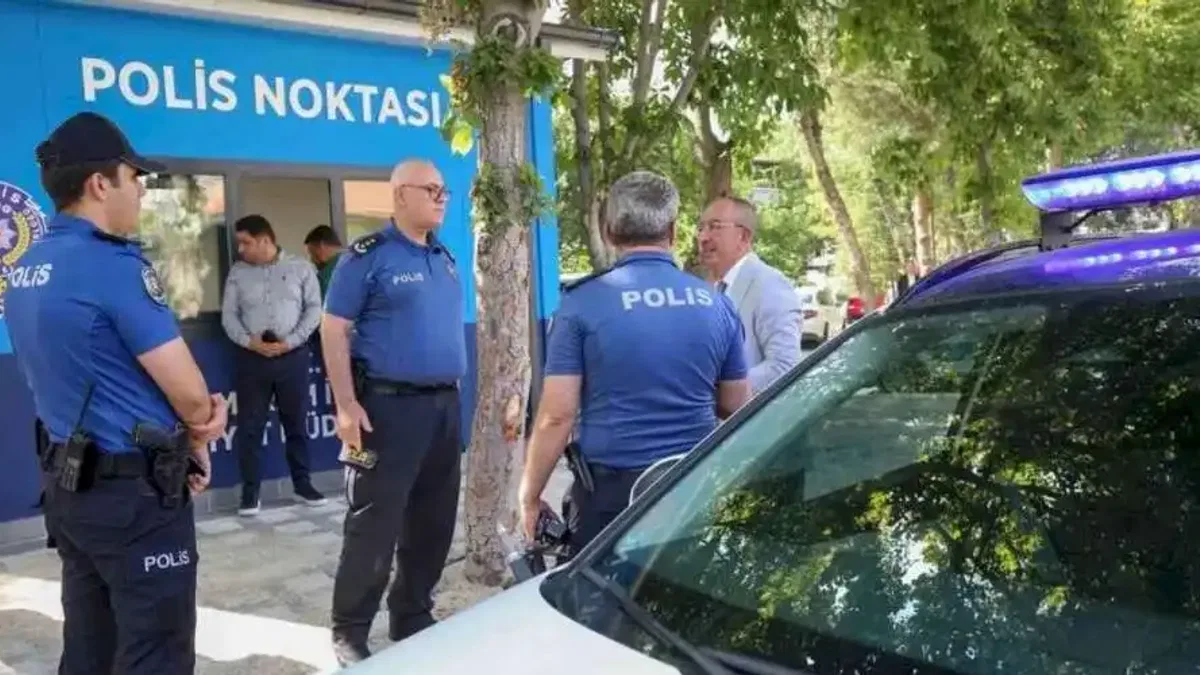 Konya Meram'da kafeler sokağına 'emniyet'li nokta