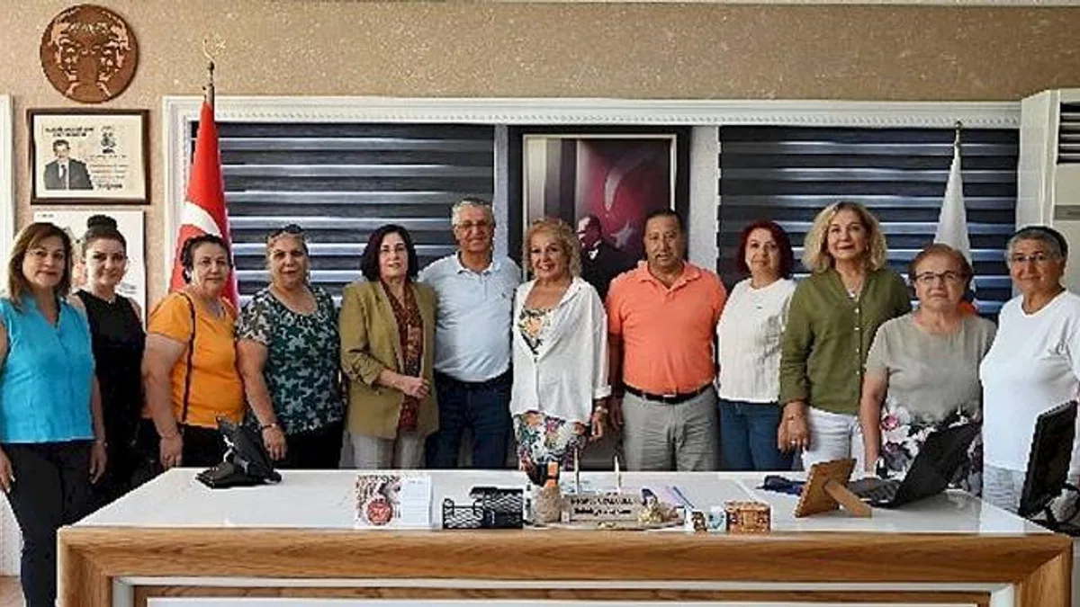 CHP İl Kadın Kolları Başkanı Deveci'den Başkan Topaloğlu'na Ziyaret