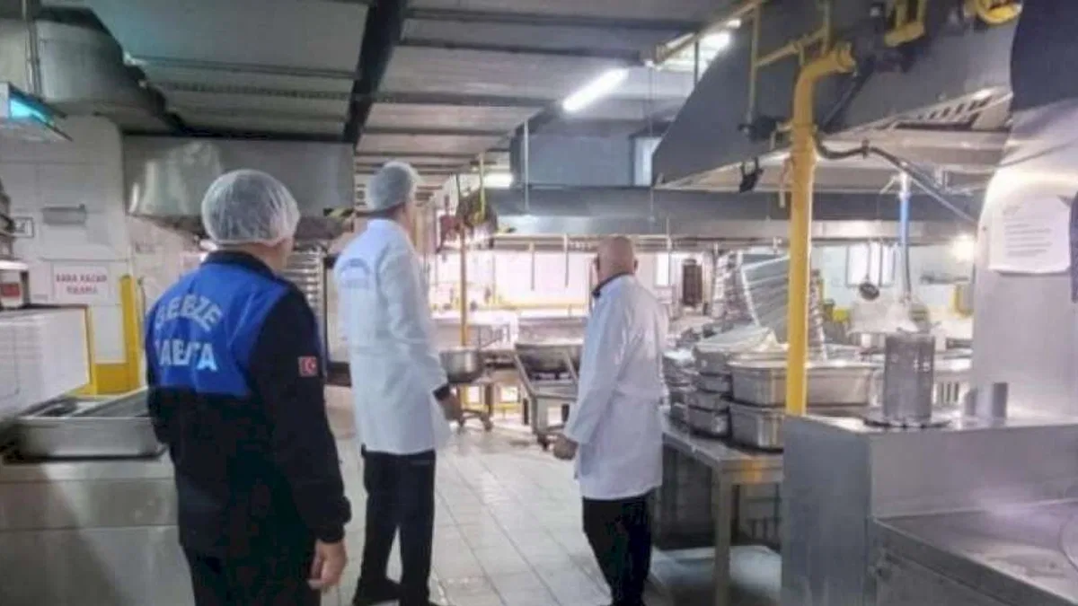 Gebze’de yemek tesislerine denetim