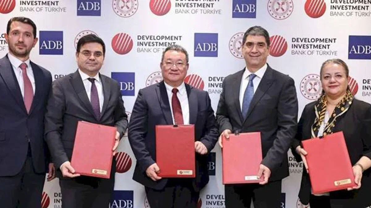 Deprem Sonrası Toparlanma ve Yenilenebilir Enerjiye 325 Milyon Dolar Eşdeğerinde Finansman
