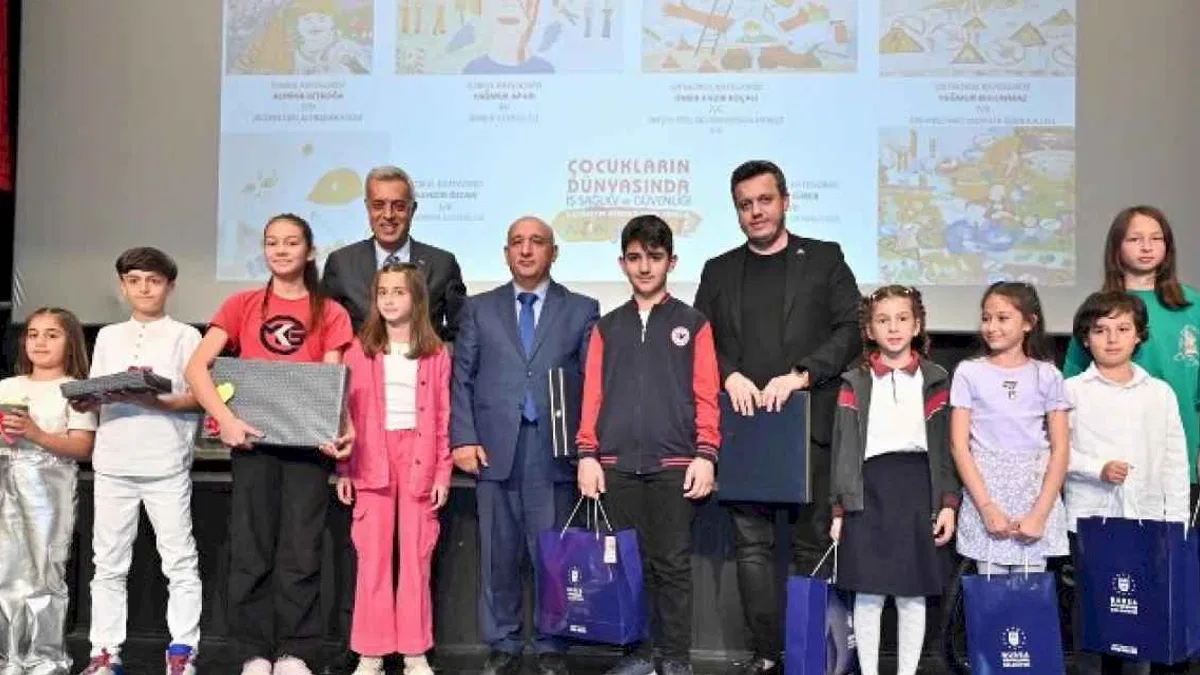 Bursa'da minikler ödüllerine kavuştu