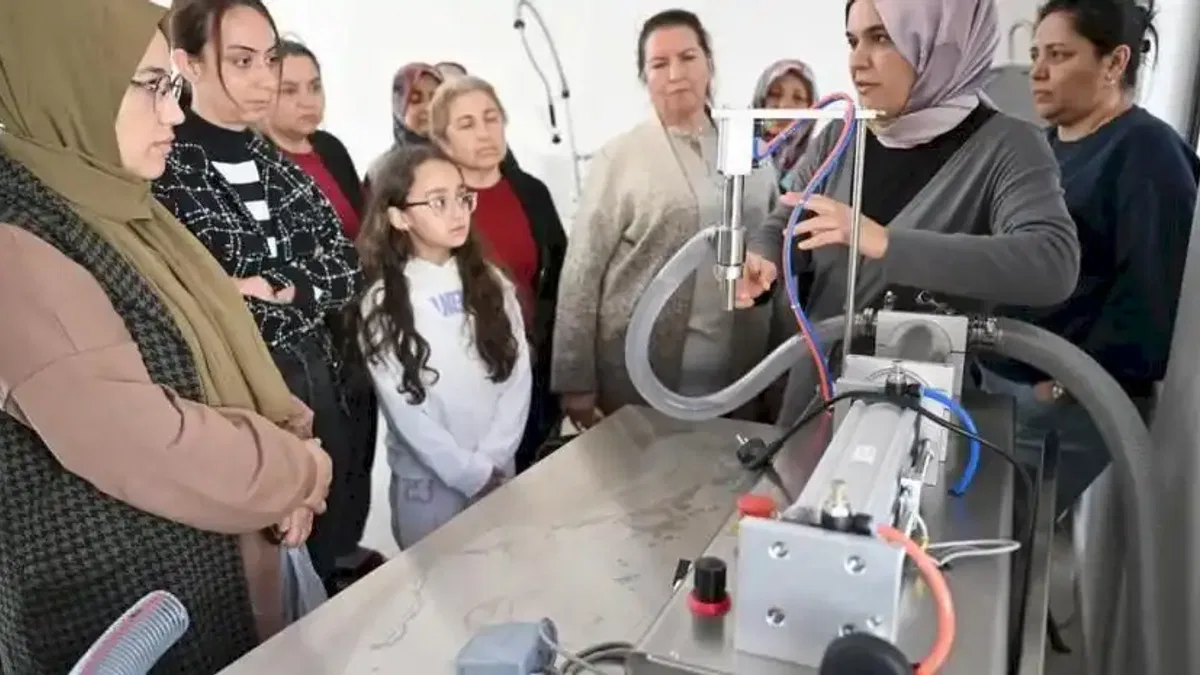 Mersin’de kadın üreticilere destek