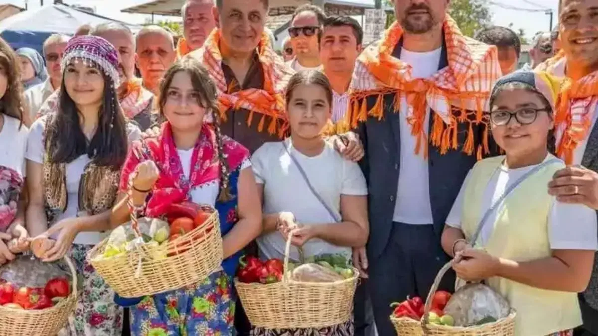 Başkan Tugay Bardacık Şenliği'ne katıldı
