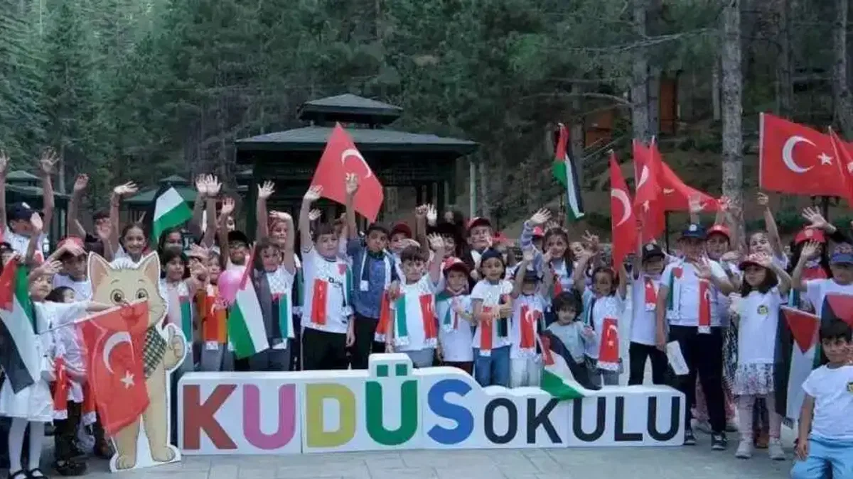 Kudüs Çalışma Grubu’ndan çocuklara özel şenlik