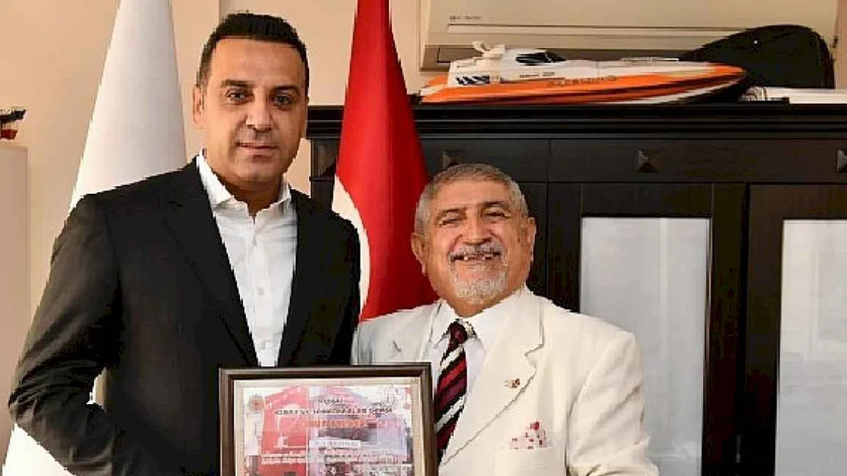 Başkan Yıldız'dan Esnaf Odasına Ziyaret