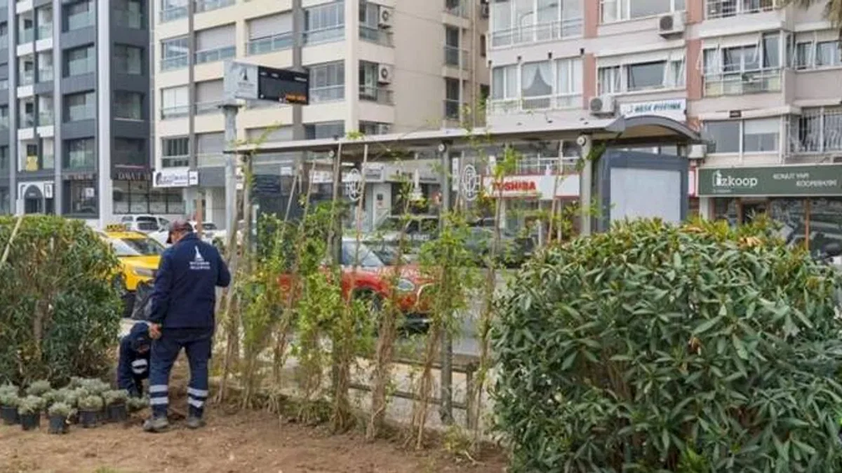 İzmir yeşil duraklarla kente nefes oluyor