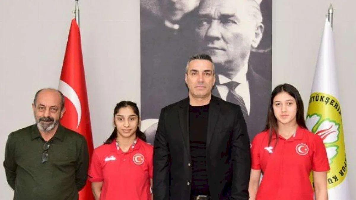 Manisa BBSK’dan Galatasaray’a transfer oldular