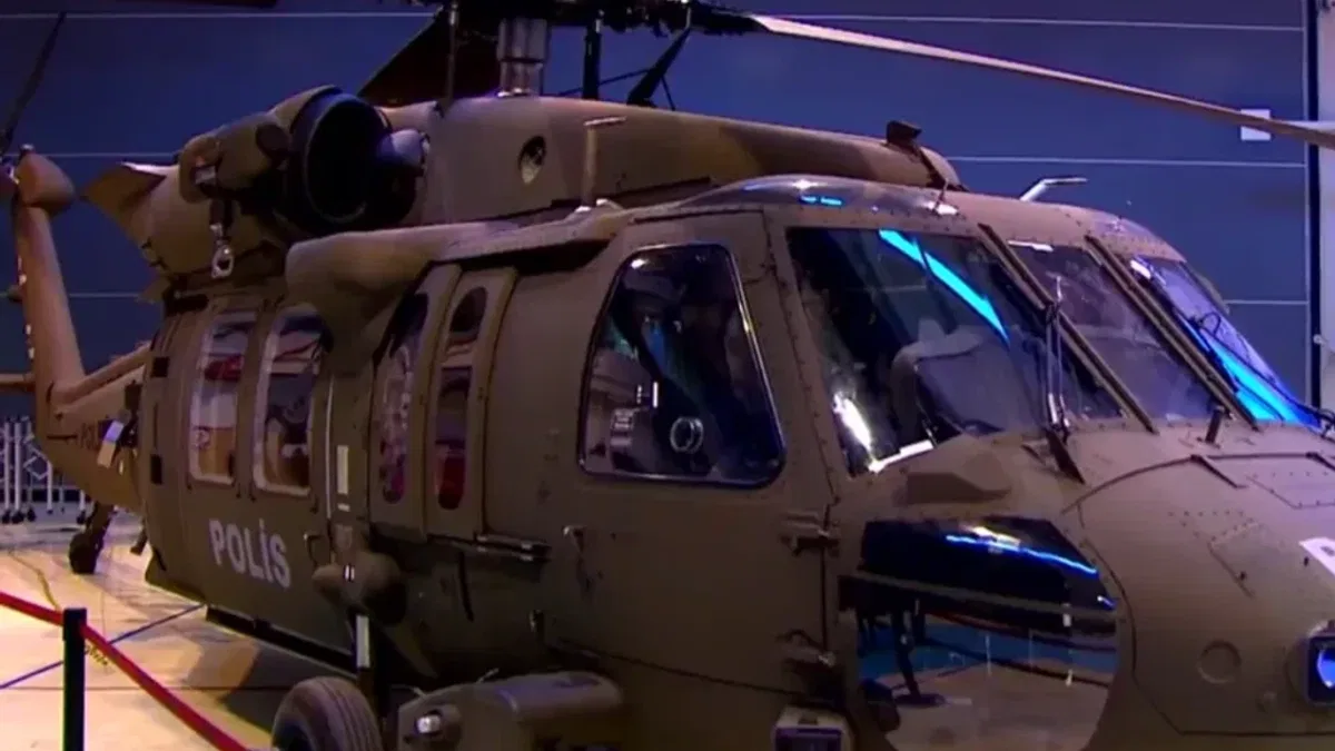AKSUNGUR, ATAK ve T-70 helikopterleri teslim edildi