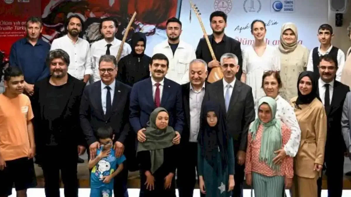 Aşık Veysel anısına Braille türkü kitabı