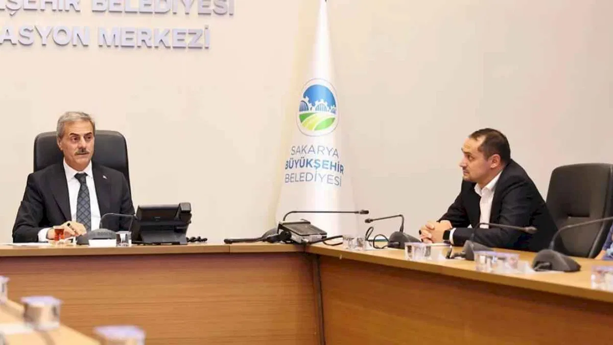 Sakarya'da Başkan Alemdar antrenörlerle buluştu