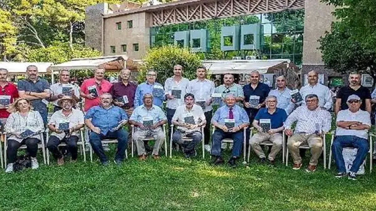 İzmirli 46 gazeteci sosyal projede buluştu