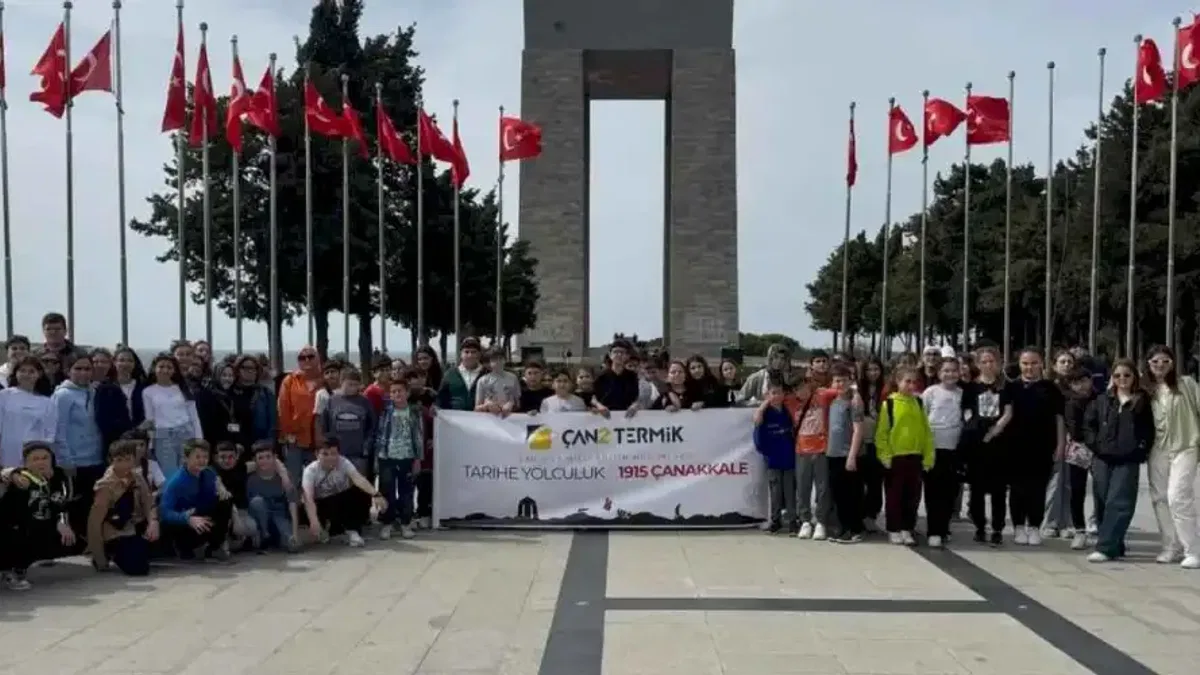 Çanakkale'de gençlerle yerinde tarihe yolculuk