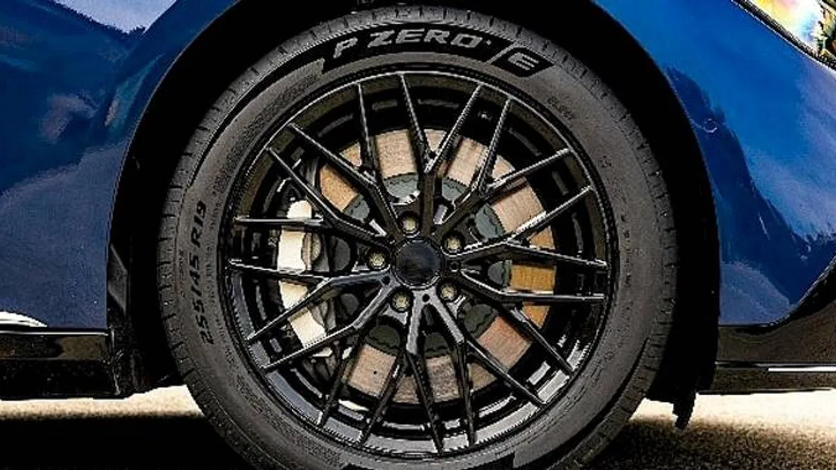 En Az %50 Sürdürülebilir Malzeme İçeren Lastikleri Tanımlayan Yeni Pirelli Logosu Tanıtıldı