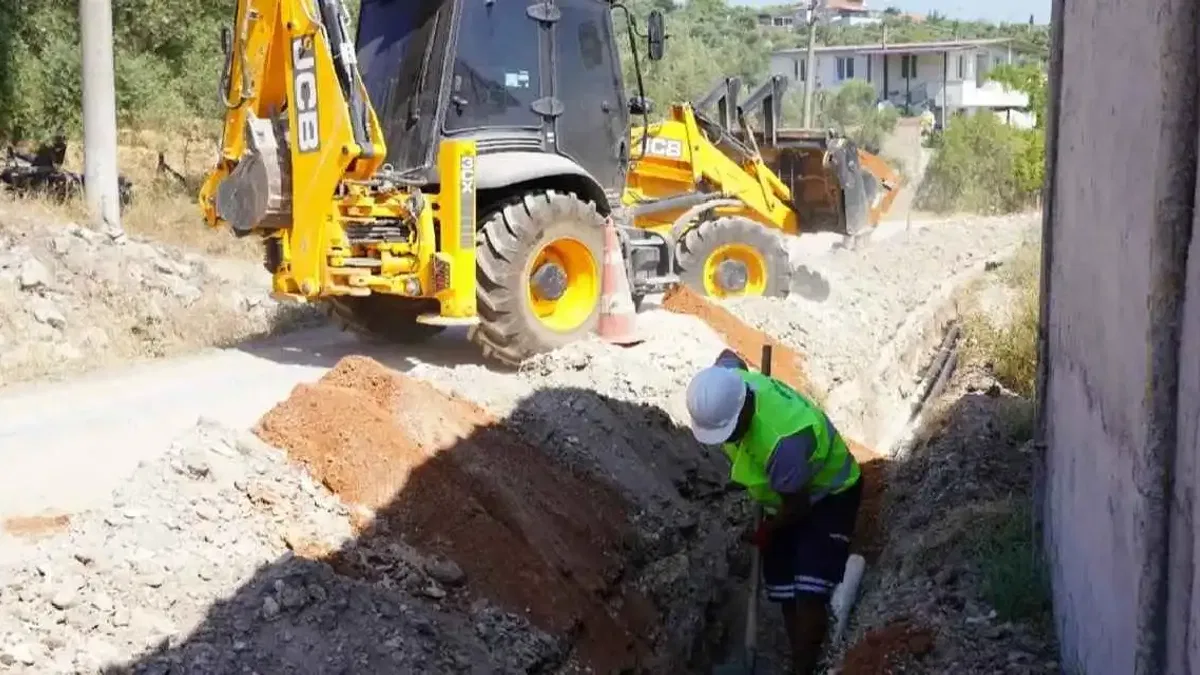 Muğla Akyol’daki kireçli su çilesi sona eriyor