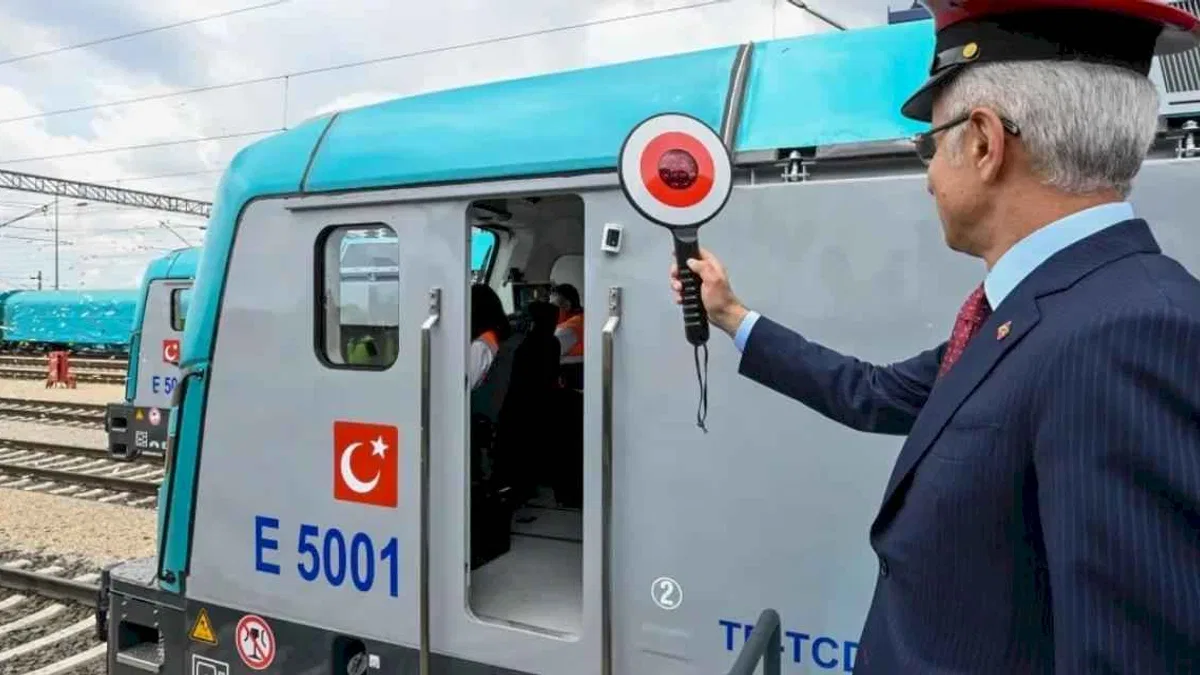 Demiryolunun yeni nesil araçları hizmete hazır