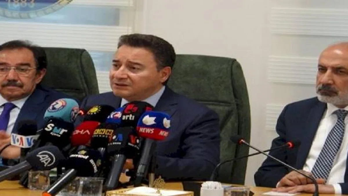 Babacan'dan Diyarbakır'da 'sandık' mesajı