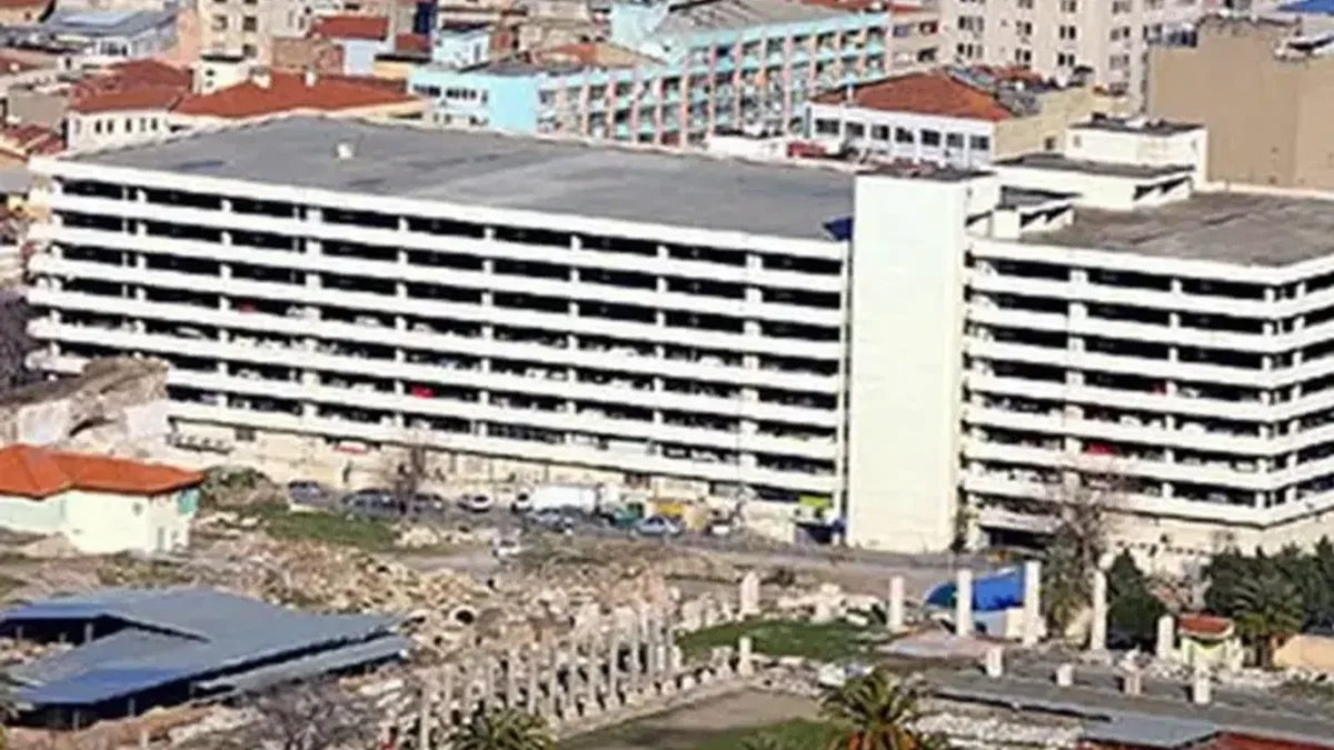 İzmir Büyükşehir’den Çankaya Otoparkı açıklaması: Hizmet zorunlu durduruldu!