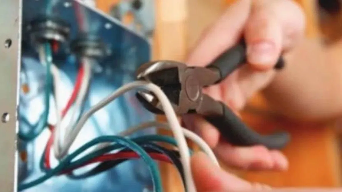 Elektrik fen adamlarının yetki ve sorumlulukları netleşti