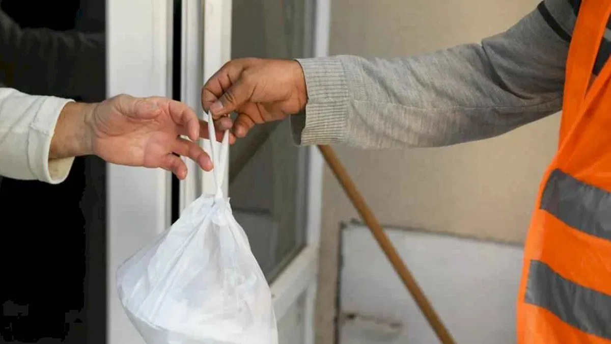 26 bin kap sıcak yemek hanelere ulaştırıldı