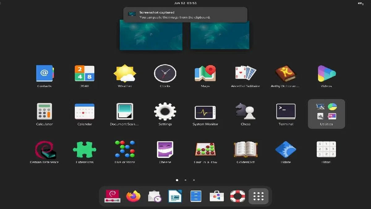 Debian 12 Kapalı Kodlu Sürücülerle Birlikte Yayınlandı