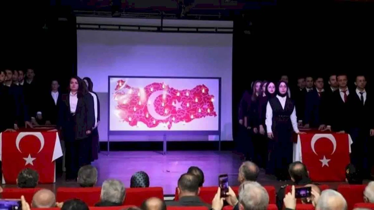 Öğretmenler Günü Bursa İnegöl'de de törenlerle kutlandı9