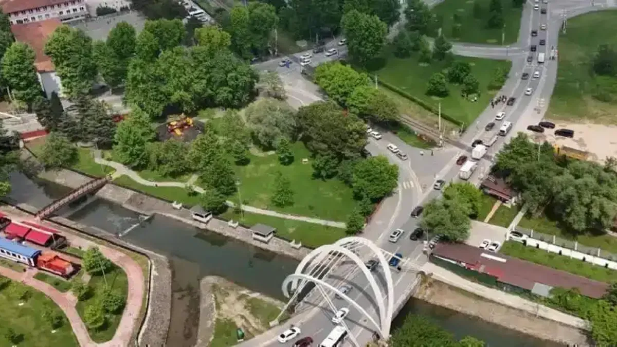 Sakarya'da Mithatpaşa Kavşağı’na köprülü çözüm geliyor