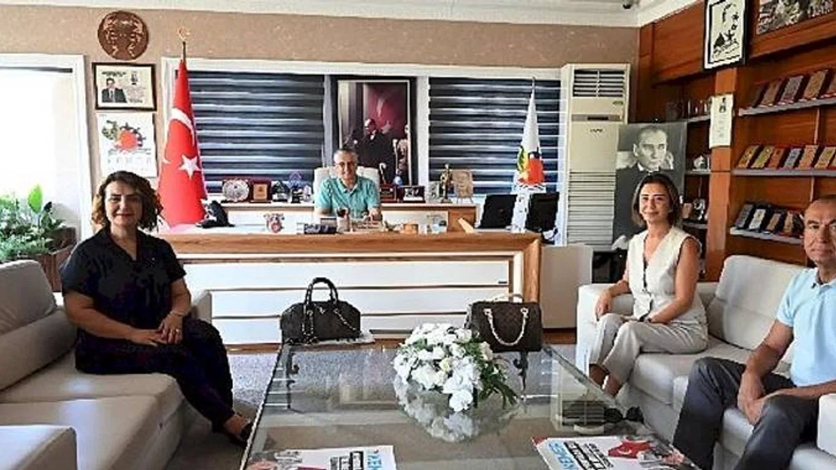 Türk Eğitim Vakfı'ndan Başkan Topaloğlu'na Ziyaret