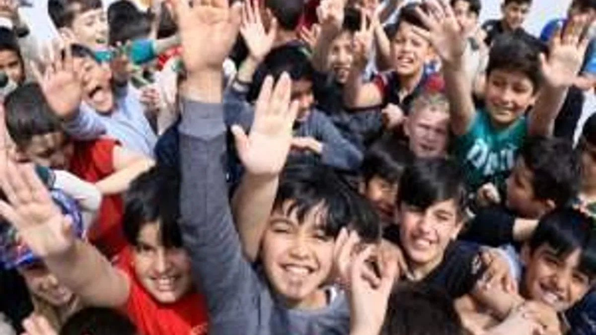 Konya'da Öğrenciler Okula Maskesiz Girmenin Mutluluğunu Yaşıyor