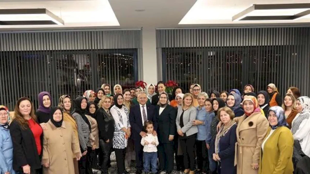 AK Parti Kayseri Kadın Kolları Büyükkılıç'ı ağırladı