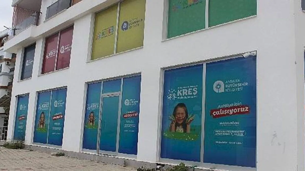 Kumluca Çocuk Kreşi ve Gündüz Bakımevi açıldı