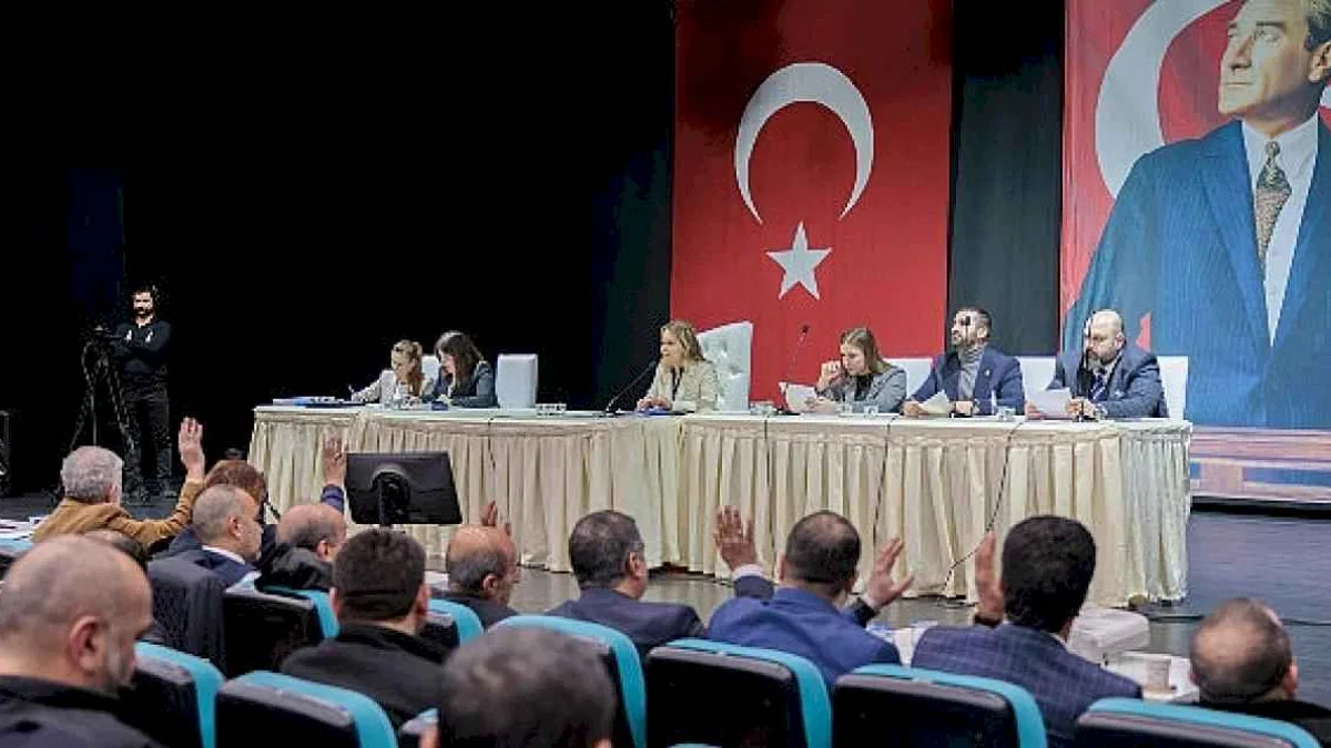 Konak'ta yılın ilk meclis toplantısı yapıldı