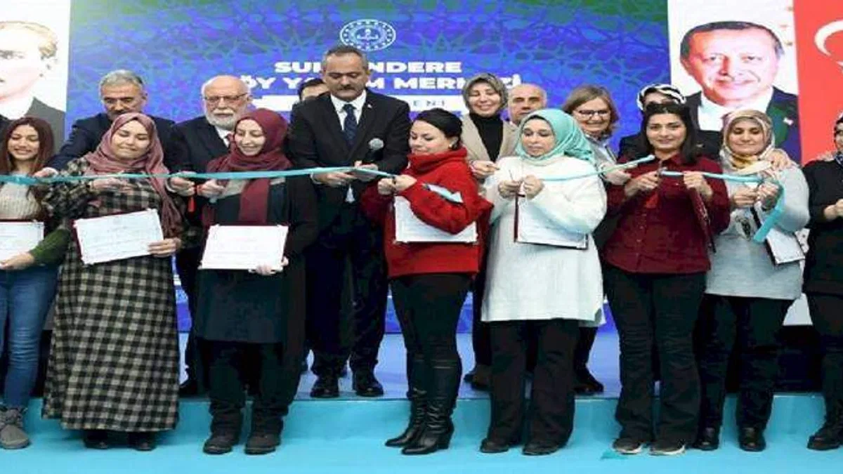Bakan Özer: Hane sayısı 10'un üzerindeki köylerde okulları açacağız