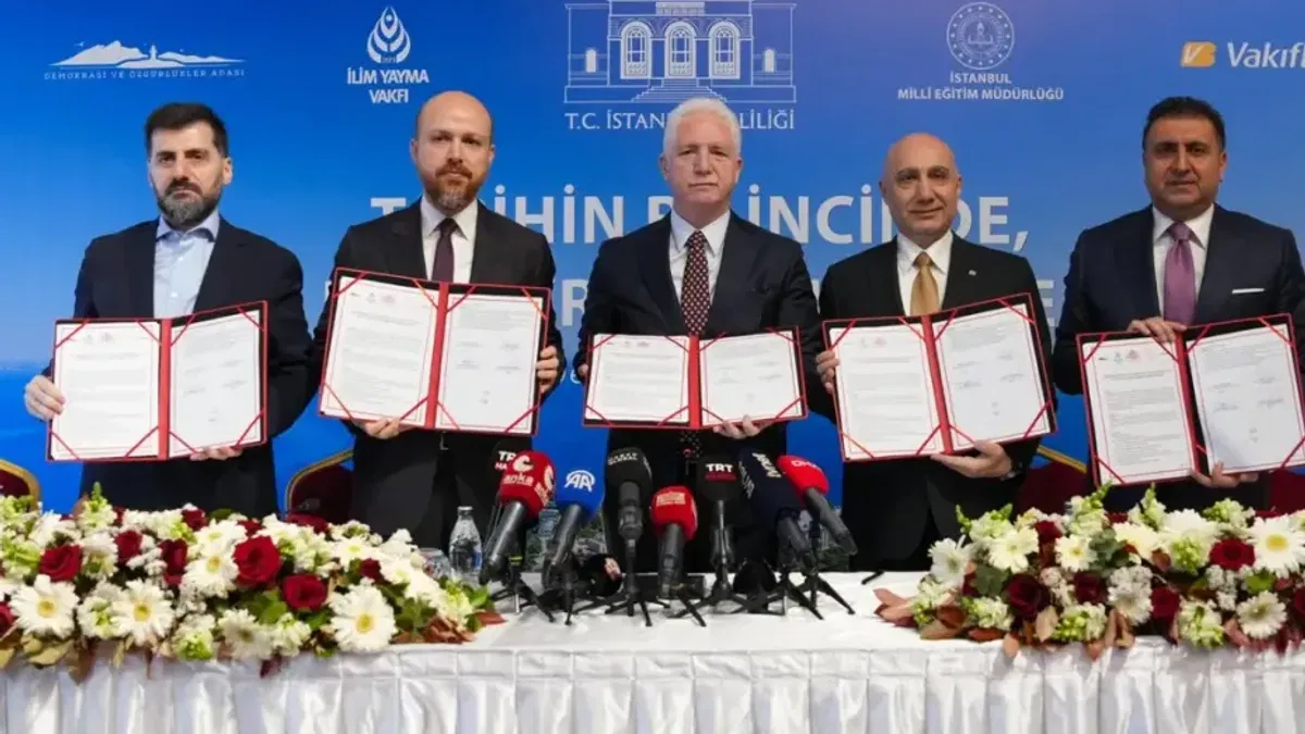20 bin öğrenci Demokrasi ve Özgürlükler Adası’nda ağırlanacak