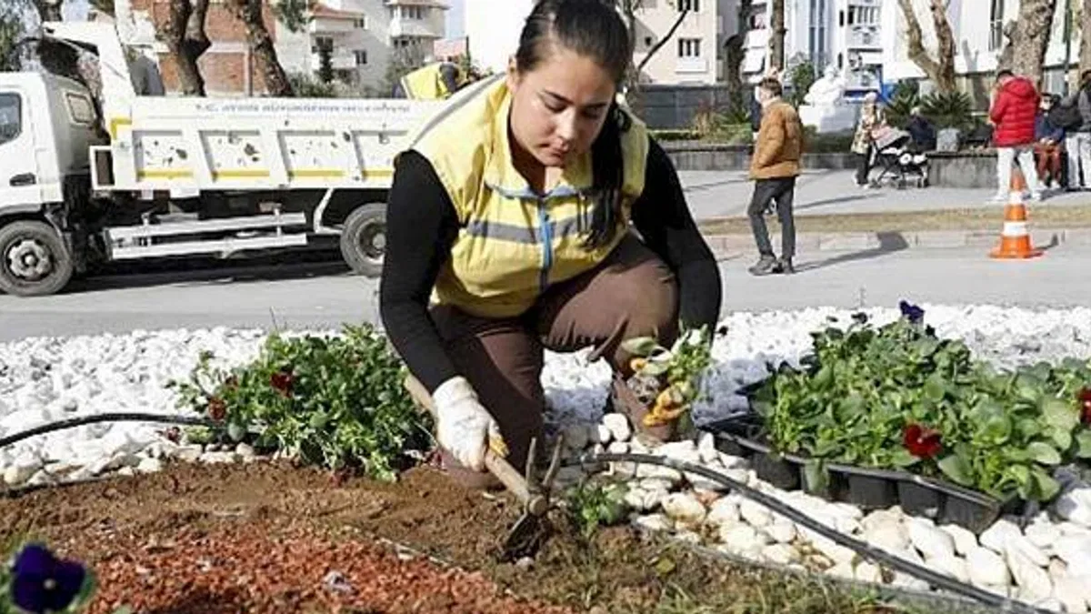 Aydın Büyükşehir'in turizm bölgelerindeki çalışmaları kış aylarında da devam ediyor