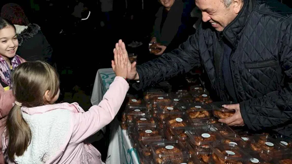Bursa Nilüfer’den kandil simidi ikramı
