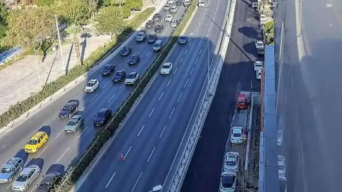 Bayraklı'da yol ve köprü yenileme çalışmaları sürüyor