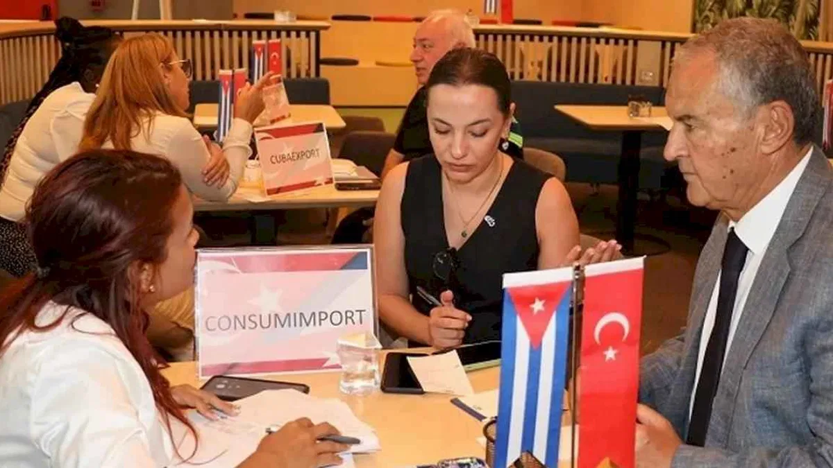 Türkiye ve Küba'nın hedefi doğrudan dış ticaret